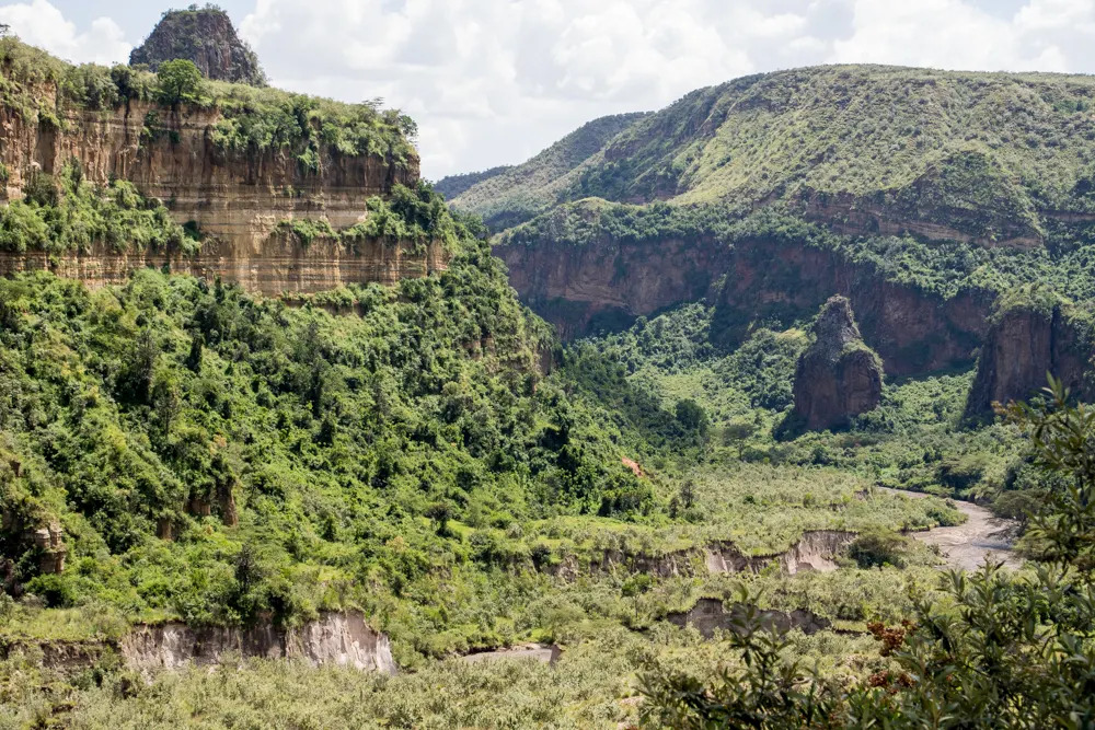 Hell's Gate National Park